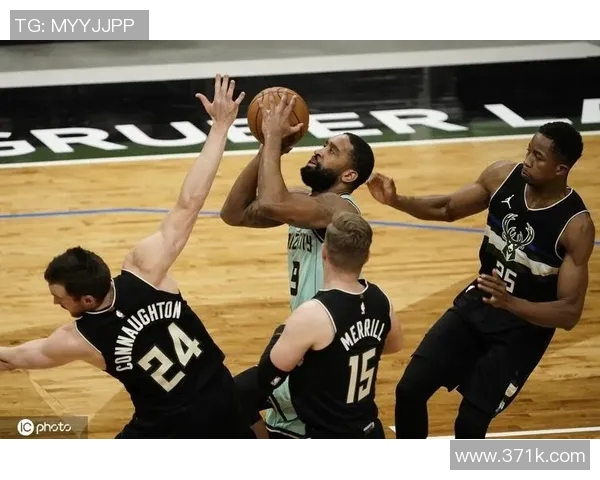 雄鹿负于篮网，遭遇三连败：破冰之路在何方？